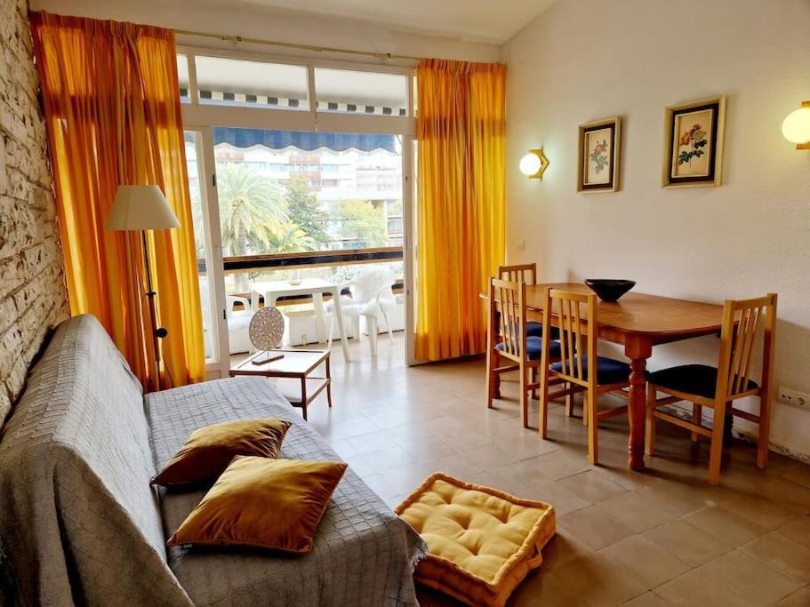Apartamento A Un Paso De Playa Salou Bagian luar foto